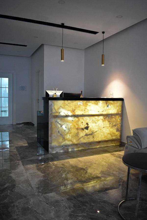 Delmar Apartments Golem  Luaran gambar